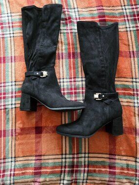 Unisa Boots